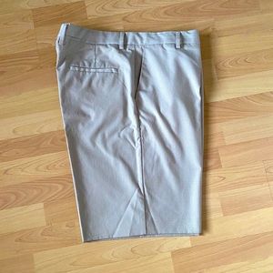 Men’s Adidas golf shorts size 38